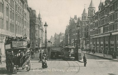 Tram sotterraneo, Southampton Row, Londra da English Photographer